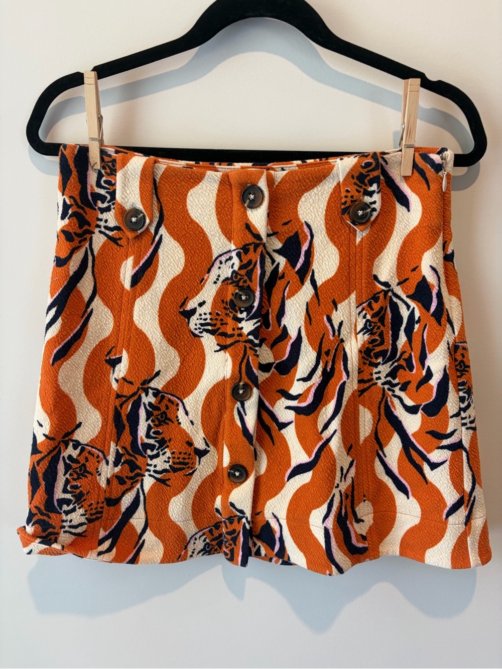 Maeve Anthropologie Tiger-Print Button Front Mini-skirt S
